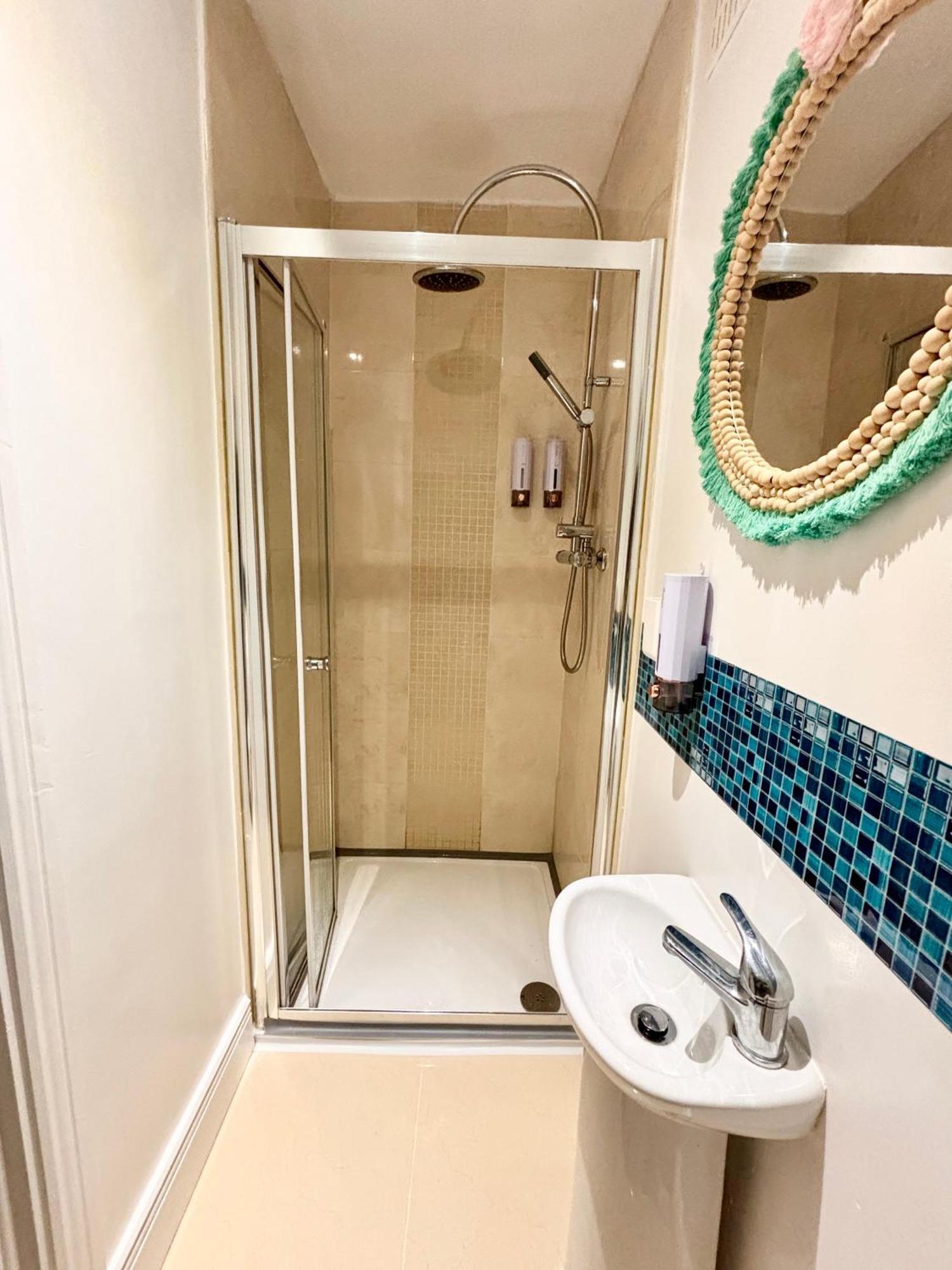 Hospedagem domiciliar Liffey Valley Homestay